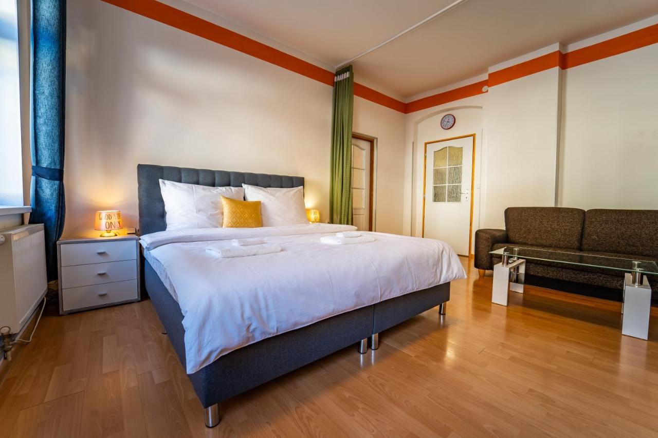 Lukas Apartments Jachymov Bagian luar foto
