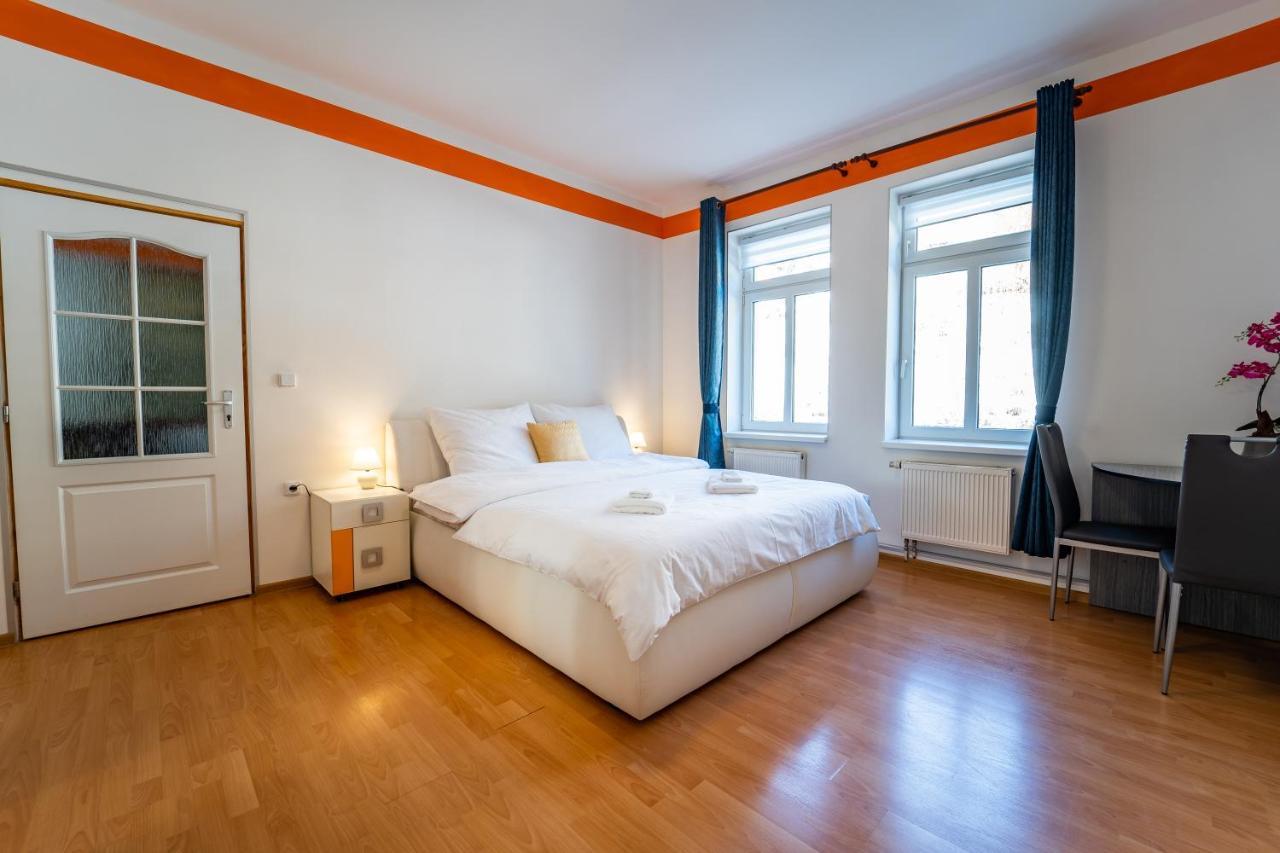 Lukas Apartments Jachymov Bagian luar foto